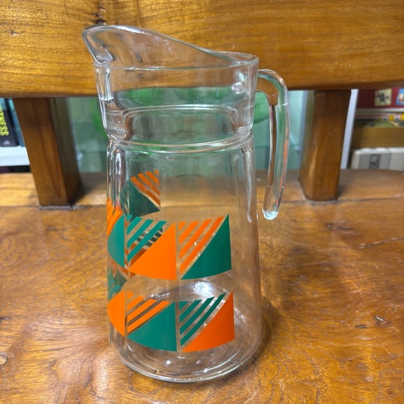 Vintage glass pitcher / jug with orange and green plaid pattern - Picture 2 of 7